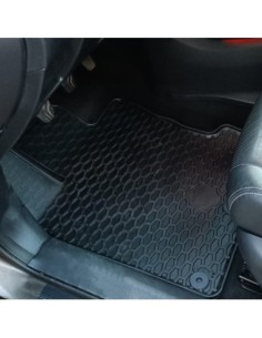 Rubber Mat Set for Opel CORSA C (2000-2006) Umbrella 2