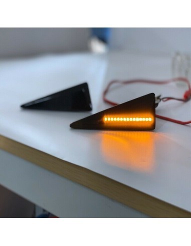 Set of 2 Dynamic Wing Indicators for Renault...