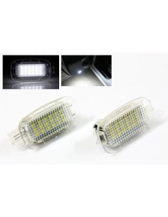 Mercedes-Benz belső ajtó és csomagtartó LED lámpák 2