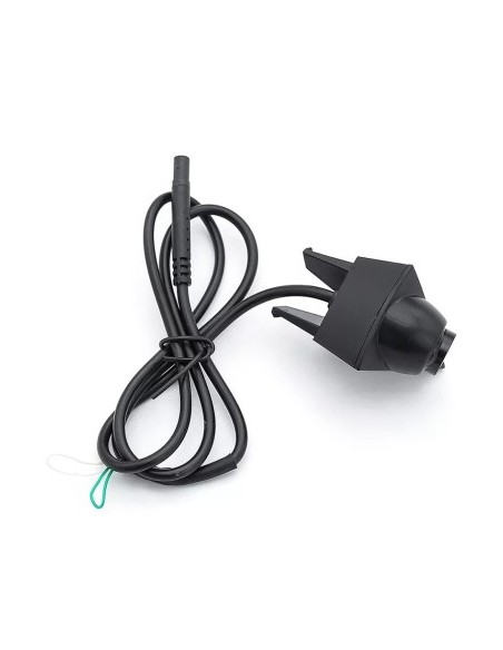 Dedicated front camera compatible with Volkswagen models with logo mount