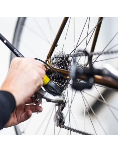 Gtechniq Bike Detailing Brush
