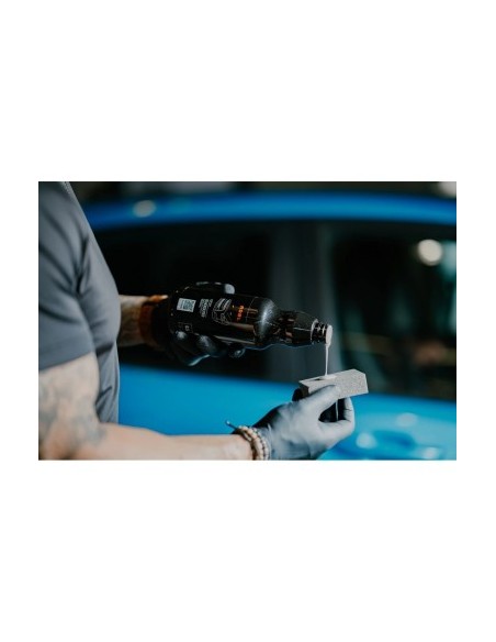 Dressing plastic exterior auto ADBL Blackouter 1l