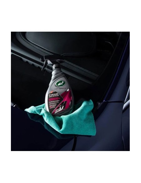 Maintenance solution with ceramic Turtle Wax HS Ceramic 3in1 Detailer 500ml