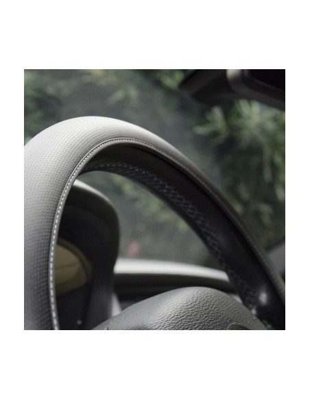 Husa Volan Confort Grip μαύρη μέγεθος λευκή ραφή L 39- 40 cm