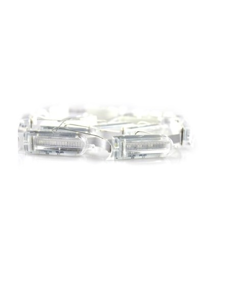 Flexible daytime running lights with progressive, dynamic signaling (Audi type) with 16 Matrix flow effect modules - L8