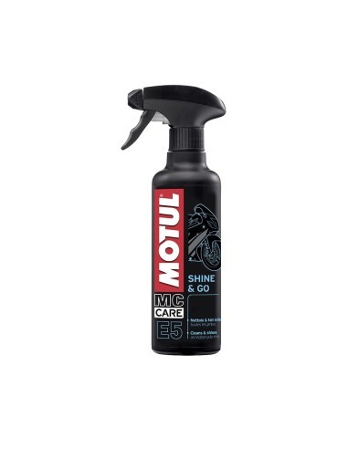 Quick motorcycle cleaning solution, Motul Shine...