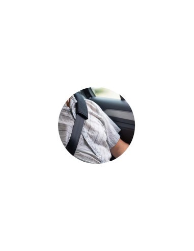 Set of 2 seat belt protectors
