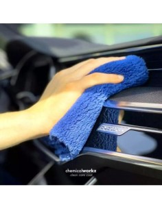 Chemicalworkz Edgeless Soft Touch Towel, 500 GSM, 40x40... 2