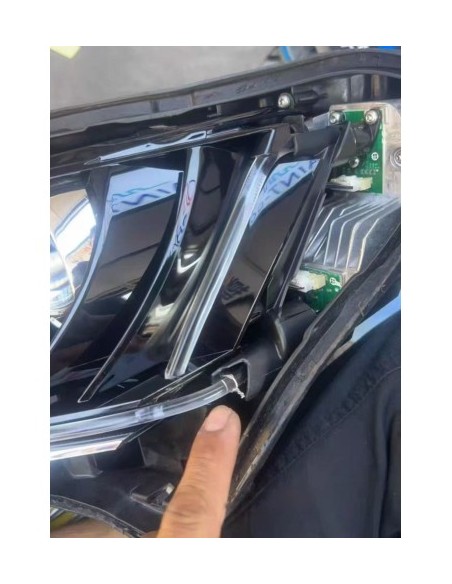 Repair fiber DRL right headlight for Skoda Superb 3 2015-2019