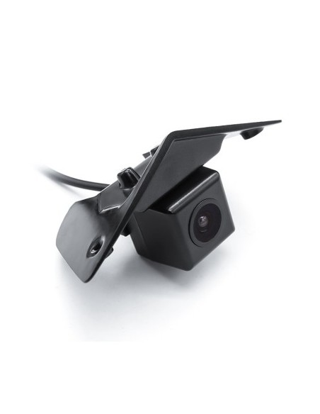 Dedicated front camera for Mercedes with logo installation
