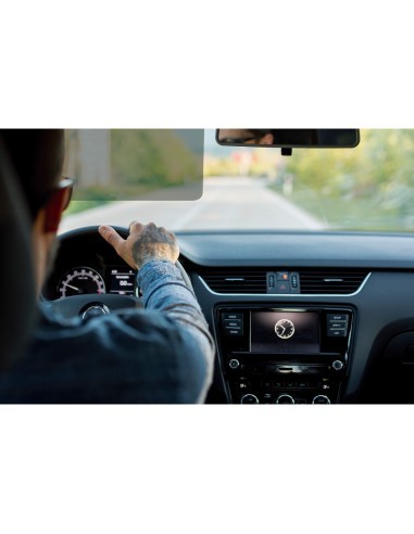 Car sunshade for strong sunlight, CarPlus