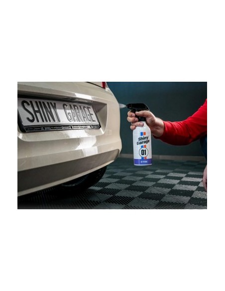 Shiny Garage D-Tox One Iron Remover Wheel and Body Decontamination Solution, 500ml