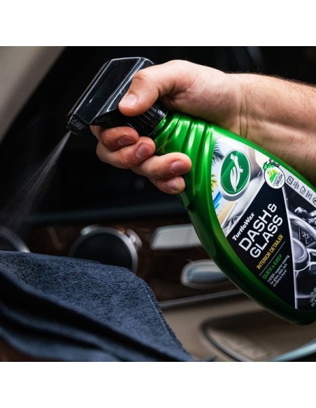Dashboard and Interior Glass Surface Cleaning Solution Turtle Wax Dash Glass 500ml