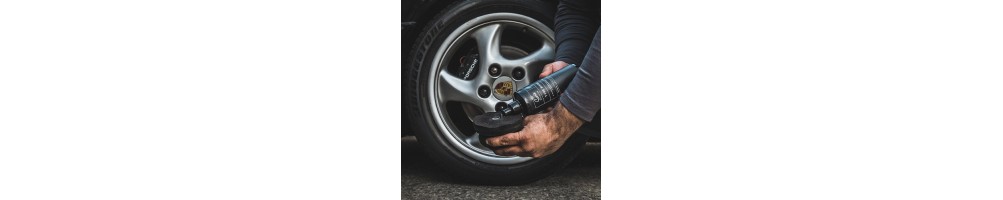 Car Tire Cleaning and Maintenance Solutions - Xenon Bright
